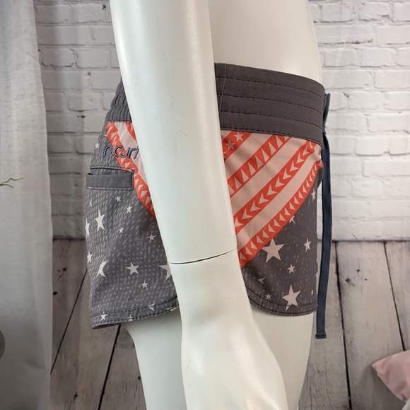 RIP CURL Gray/White/Orange Activewear Shorts Size: XS - Picture 7 of 17